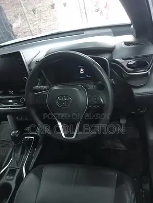 Toyota Corolla Cross Z Leather Hyb Pearl 2022