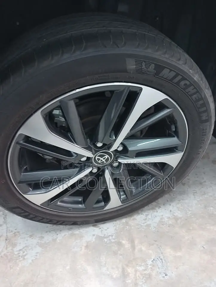 Toyota Corolla Cross Z Leather Hyb Pearl 2022