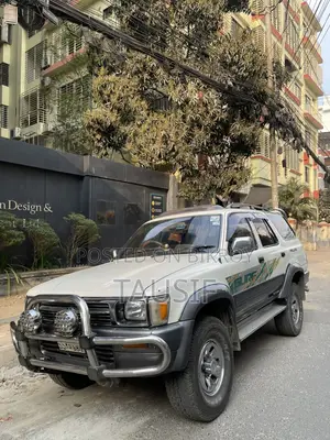 Toyota Hilux Surf 1992