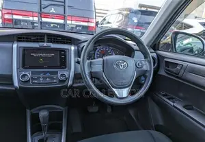 Toyota Fielder EX 2020
