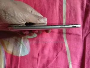 Samsung Galaxy J5 (Used)
