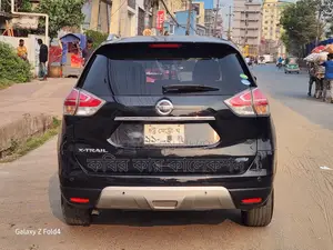 Nissan X-Trail Non hybrid 2014