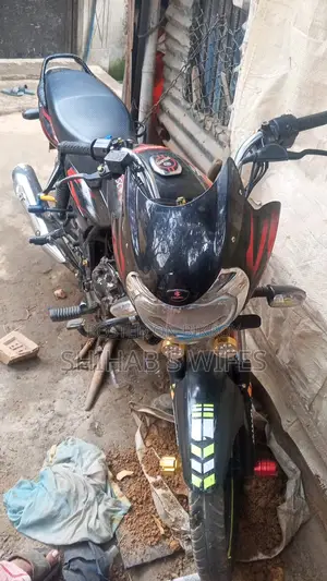 Bajaj Discover 150 2012