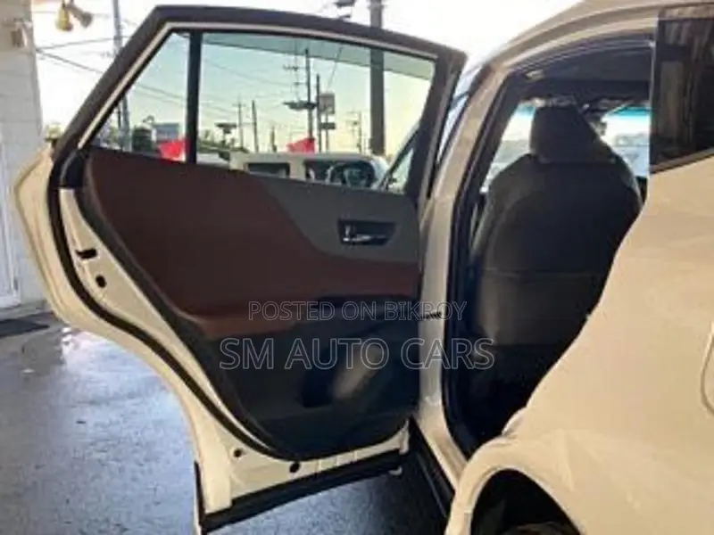 Toyota Harrier Non Hybrid Z Pearl 2020