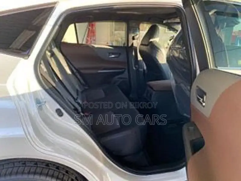Toyota Harrier Non Hybrid Z Pearl 2020