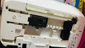 Selling a nearly new Canon brand printer-cum-scanner.