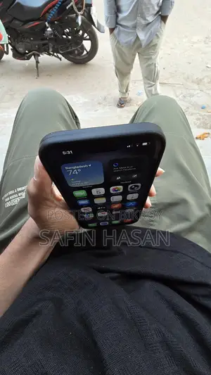 Apple iPhone 16 Plus (Used)