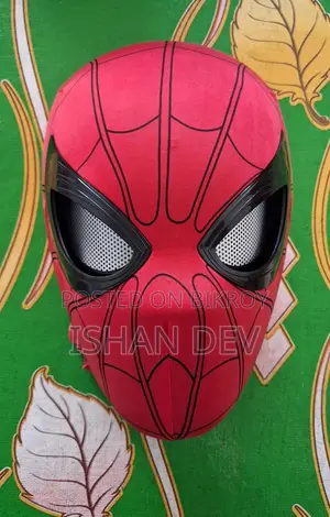স্পাইডারম্যান মাস্ক