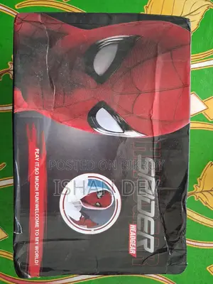 স্পাইডারম্যান মাস্ক