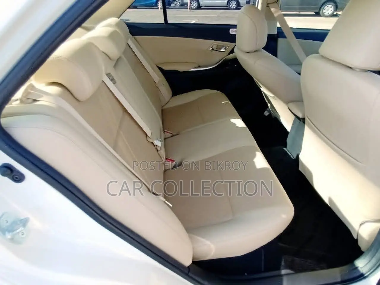 Toyota Premio F-ex 2020