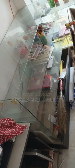 কাঁচের ডিসপ্লে রেক বিক্রয় হবে