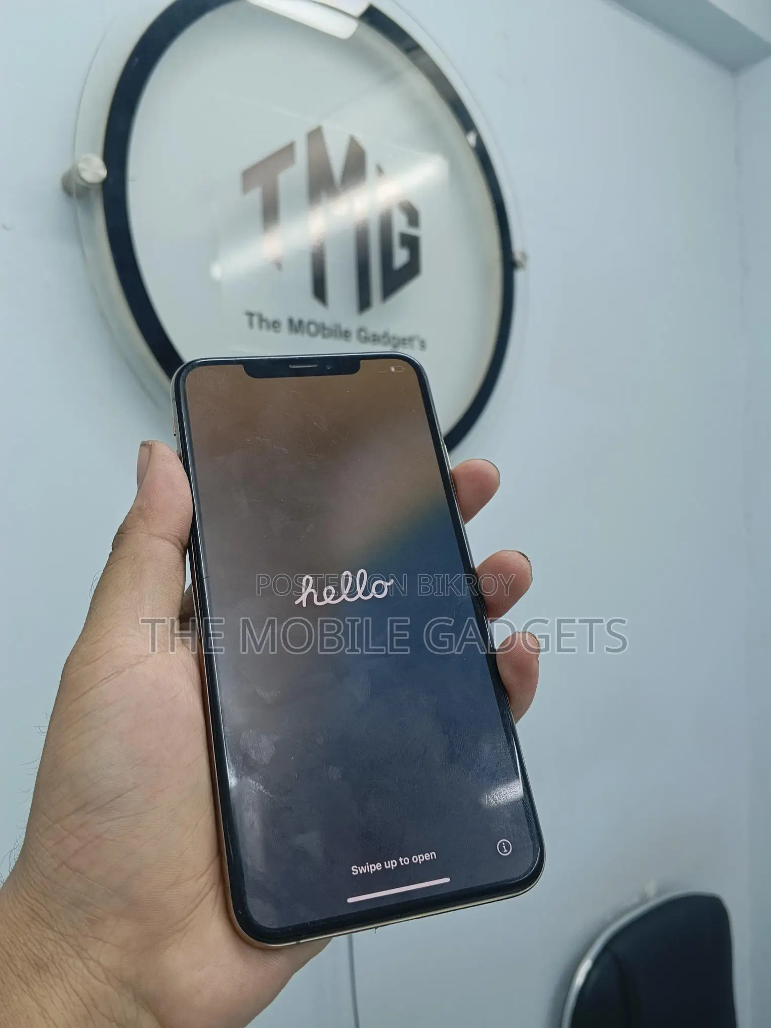 Apple iPhone XS Max 64GB (Used)