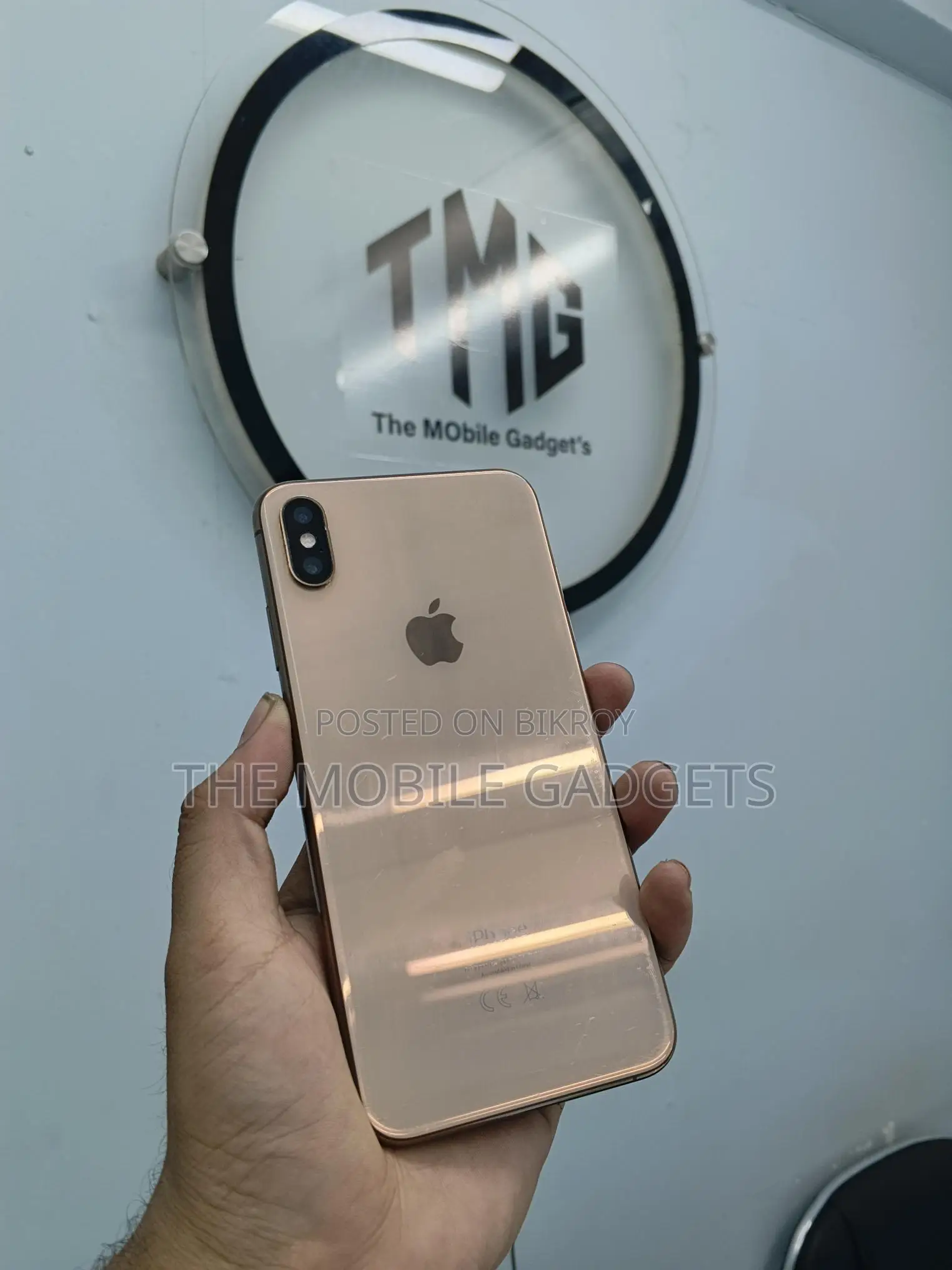 Apple iPhone XS Max 64GB (Used)