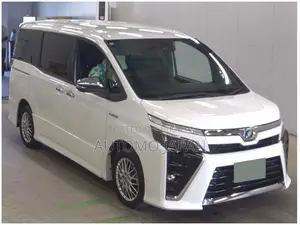 Toyota Voxy ZS KIRAMEKI 2 2020