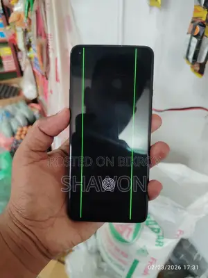 OnePlus 9R . (Used)