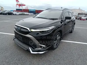 টয়োটা করোল্লা ক্রস জেড লেদার ২০২২
