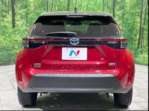 Toyota Yaris Cross Z Red & Black 2021