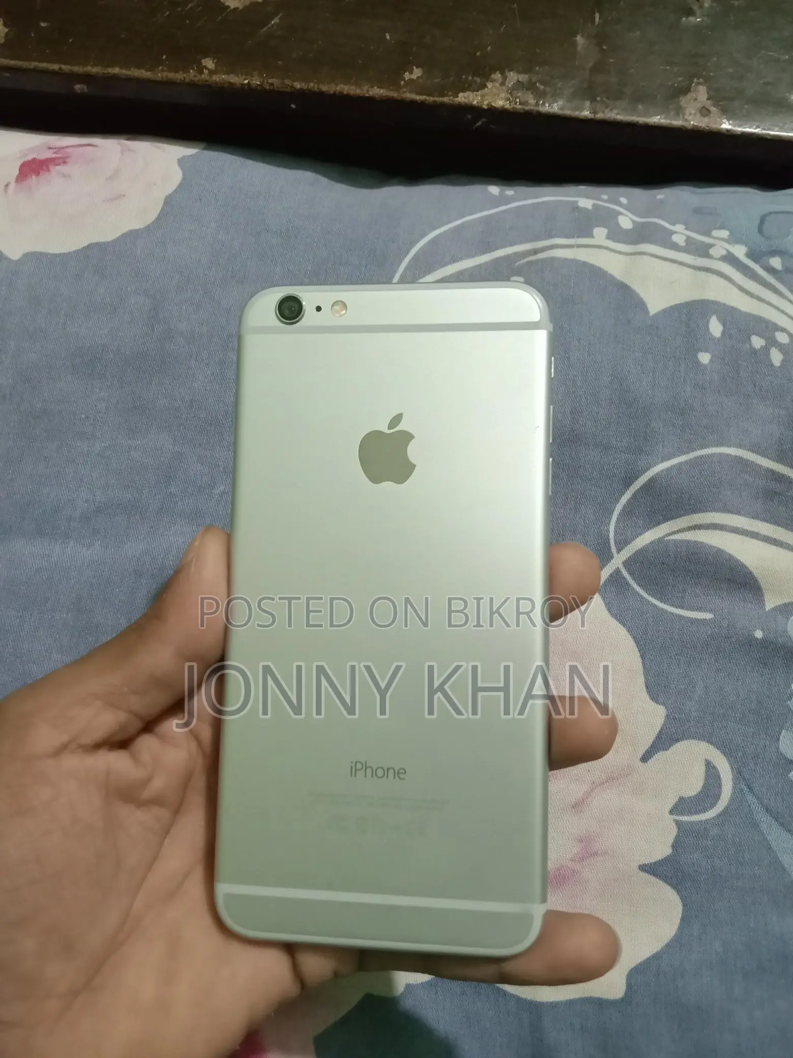 Apple iPhone 6S .. (Used)