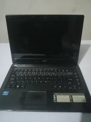 ACER 4752