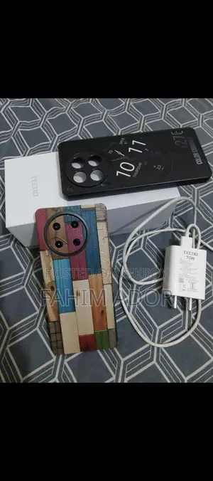 Tecno Camon 30 8/256 (Used)