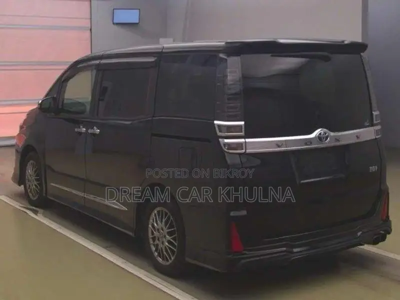 Toyota Voxy Zs Kiramike Body Kit 2021