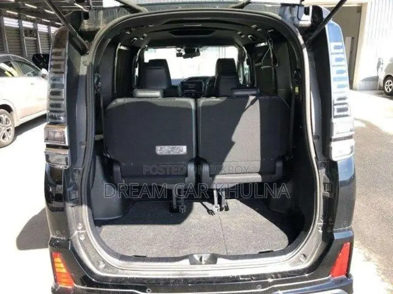 Toyota Voxy Zs Kiramike Body Kit 2021