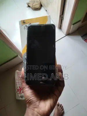 Realme 7 Pro 6/128 (Used)