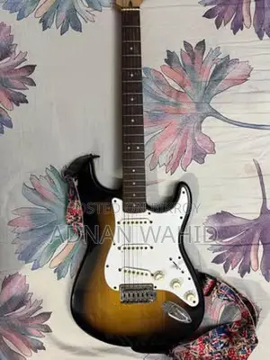Fender Squier Stratocaster (Single Coil) Electric Guitar