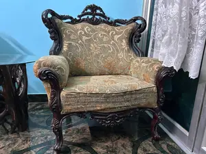 সেগুন কাঠের তৈরি সোফা, ডিভান সেট ও টেবিল।