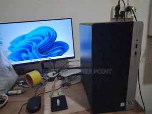 Hp brand pc 8th gen i3 4gb ram 128gb ssd