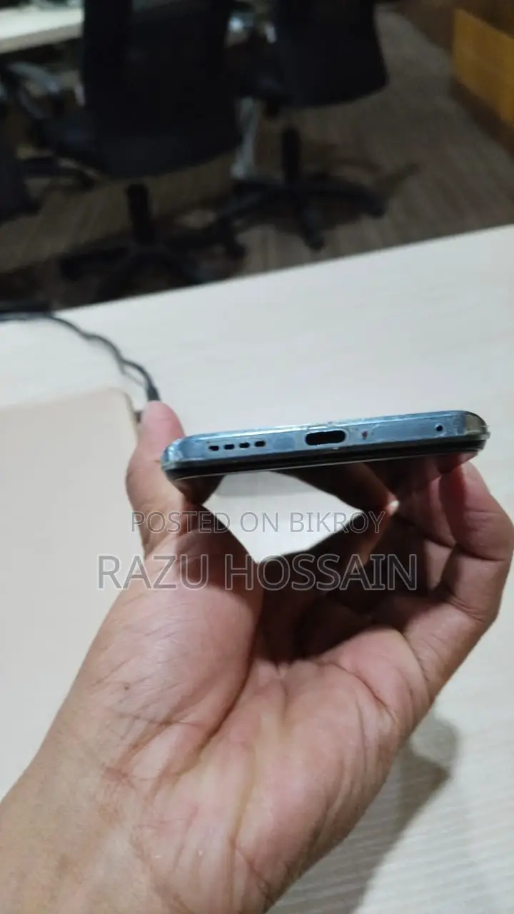 iQOO ১২৮ জিবি গ্রিন