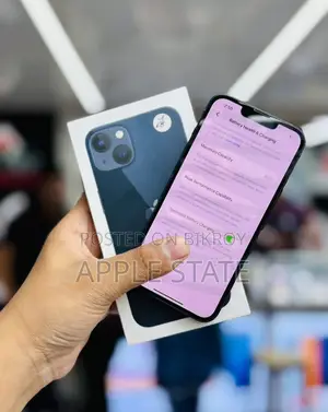 Apple iPhone 13 (Used)