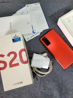 Samsung Galaxy S20 FE 8/256 (Used)