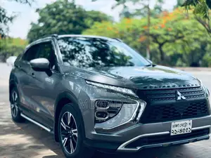মিতসুবিশি এক্লিপস ক্রস ২০২১