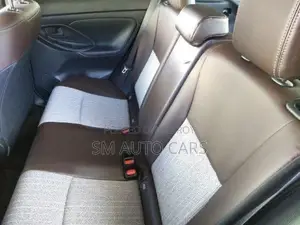 টয়োটা ইয়ারিস ক্রস হাইব্রিড জেড ব্ল্যাক কালার ২০২১