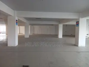 গুলশানে ভাড়ার জন্য ৯০০০ বর্গফুটের প্রিমিয়াম কমার্শিয়াল অফিস স্পেস
