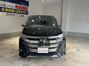 Toyota Noah HYBRID SI WxB III 2021