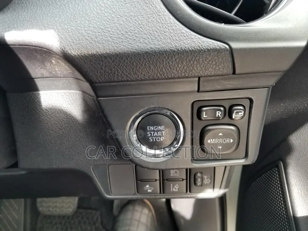 Toyota Fielder EX 2020