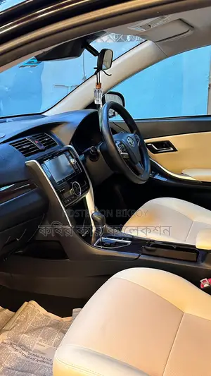 Toyota Premio G LED 2018