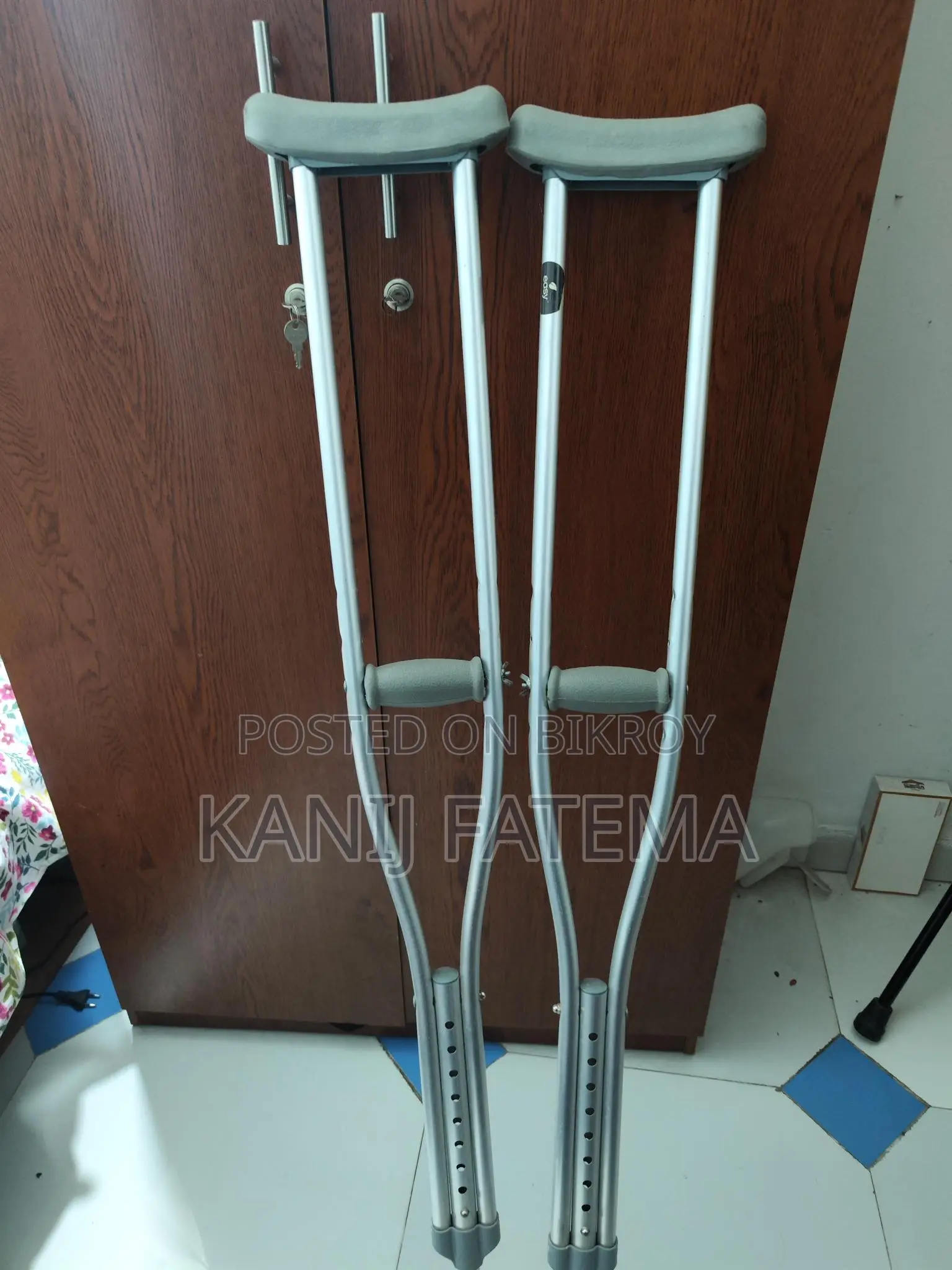 Auxilary Crutch