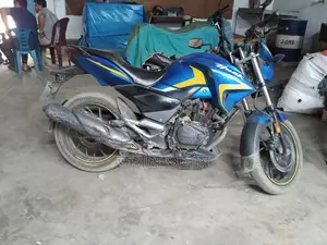 Hero Hunk 150R 2022