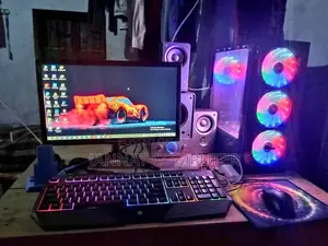 NEW 4th Gen + CORE I3 + 8GB RAM + 1000GB HDD + 128GB SSD + LG 19'' LED