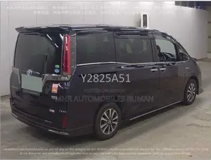 Toyota Esquire GI PREMIUM, KITTED 2020