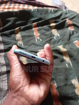 Realme 7 6gb64gb (Used)