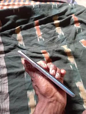 Realme 7 6gb64gb (Used)