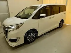 Toyota Esquire Hybrid Gi Pearl 2021