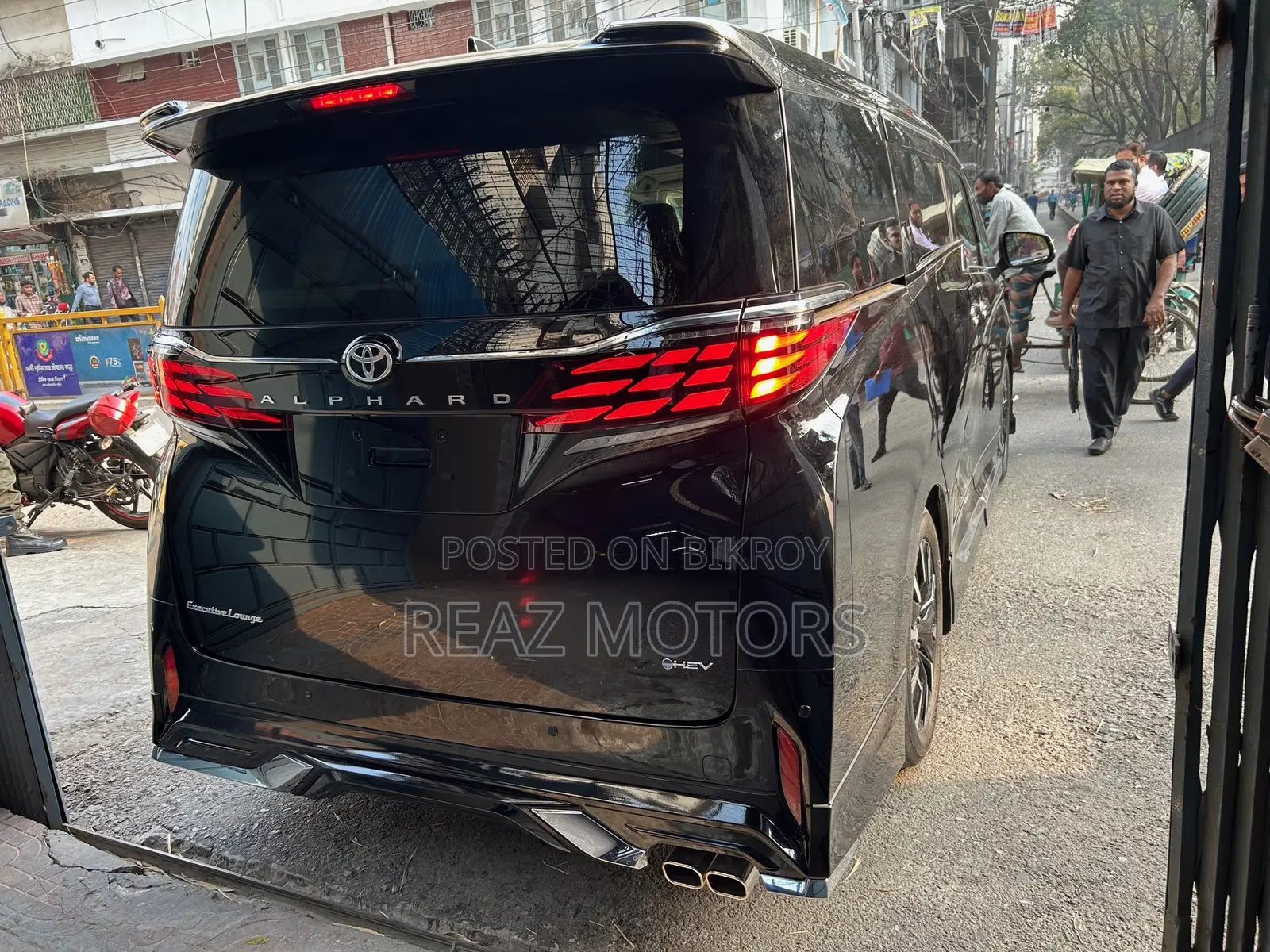 Toyota Alphard EXECUTIVE LOUNGE 2025