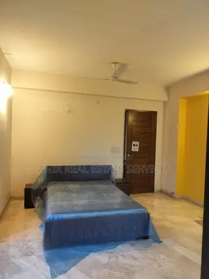 সুইমিং পুল ও জিম সহ গুলশান নর্থ-এ ৪০০০ বর্গফুটের ফুল-ফার্নিশড ফ্ল্যাট ভাড়া