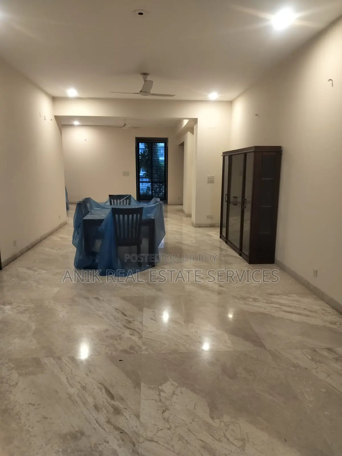 সুইমিং পুল ও জিম সহ গুলশান নর্থ-এ ৪০০০ বর্গফুটের ফুল-ফার্নিশড ফ্ল্যাট ভাড়া
