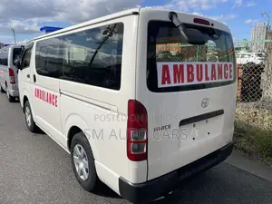 Toyota Hiace Ambulance DX Dual AC 2020
